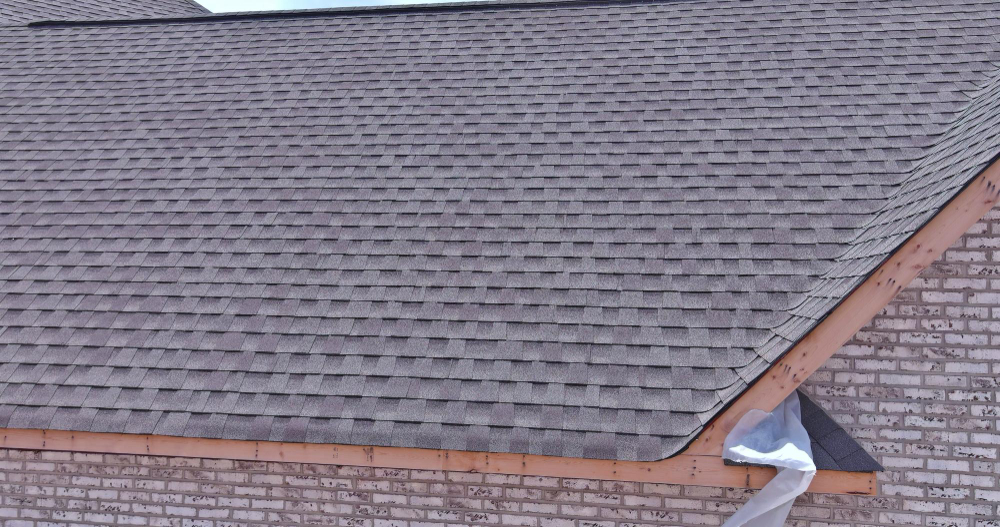 Asphalt shingles roofing 